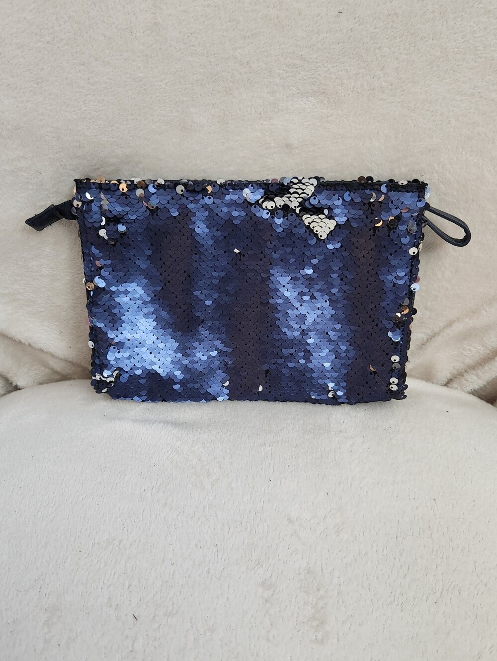 Ipsy Sequined Clutch/Makep Bag Blue/Silver NWOT